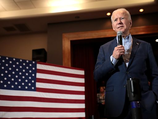 Frequent Visits by Parkinson’s Specialist to Joe Biden’s White House Raise Health Concerns - EconoTimes