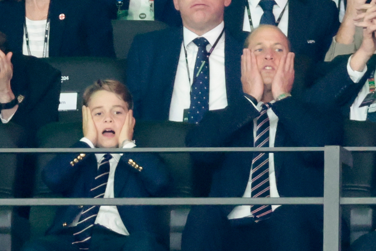 Prince George and Prince William's matching reactions go viral