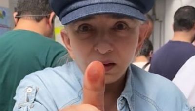 Ana Martín celebra después de ejercer el voto “cuando vayan a su casilla, piensen en el México que quieren”