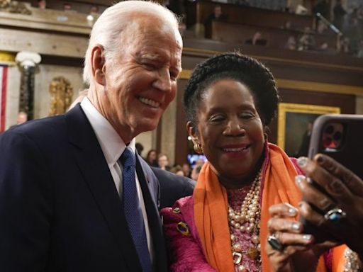 Biden lavishes praise on late Sheila Jackson Lee: ‘Always fearless’