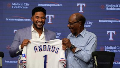 Elvis Andrus signs ceremonial 1-day contract to officially retire with Texas Rangers