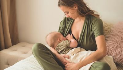 Common breastfeeding problems and expert solutions for new moms