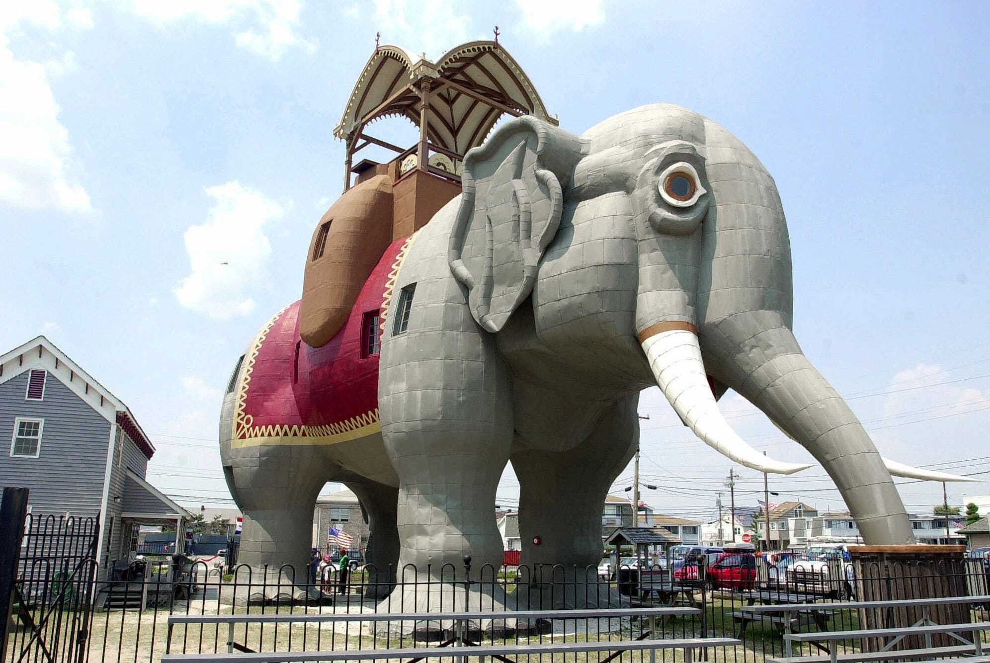 Two New Jersey locations make list of 'world's largest roadside attractions'