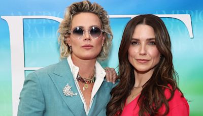 Sophia Bush Gushes Over "Unexpected" Love Story With Ashlyn Harris - E! Online