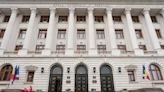 Romania’s Enduring Central Bank Chief Defies Volatile Politics