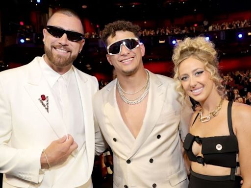 Travis Kelce, Patrick and Brittany Mahomes Catch Taylor Swift's Show