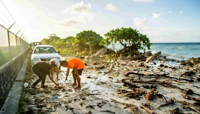 Stay or go? Pacific Islanders face climate's grim choice