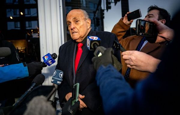 DC attorney discipline board recommends Rudy Giuliani be disbarred for bogus 2020 election fraud claim | CNN Politics