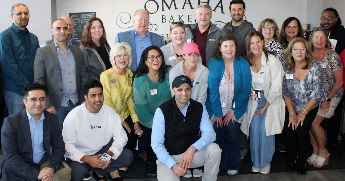 Ribbon Cutting: Bellevue's Omaha Bakery honors new owner