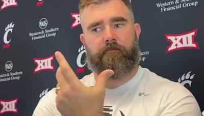 'Incredibly honored': Jason Kelce talks New Heights live episode at UC