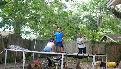 This public pool was a summer lifeline. Tampa residents mourn its closure.