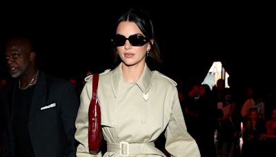 Modelos 'vintage' y nuevos iconos: por qué la colección de bolsos de Kendall Jenner es simplemente perfecta