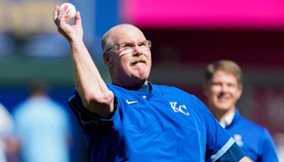 Andy Reid Carries Lombardi Trophy to Mound Before Throwing First Pitch at Royals Game