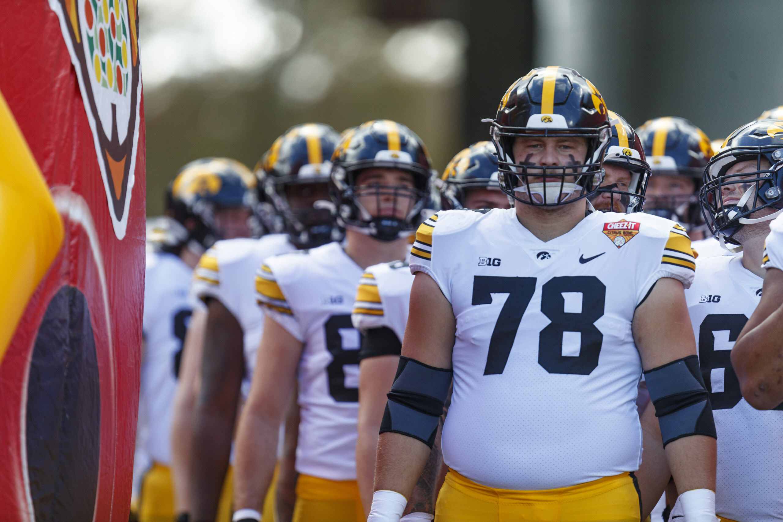 247Sports shares Iowa football’s Big Ten offensive line ranking