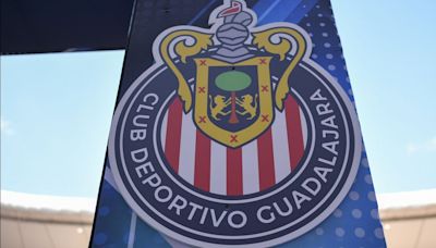 Las Chivas ya le echaron el ojo a un defensa central del León. | El Universal
