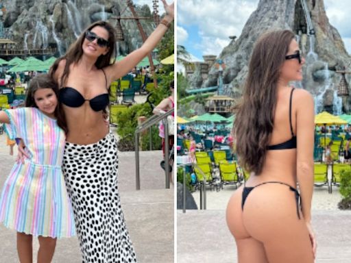 Deborah Secco curte parque aquático com a filha nos Estados Unidos: 'Dia perfeito'