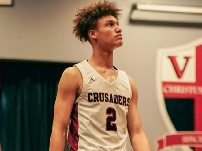 Arkansas adds commitment from 2024 guard