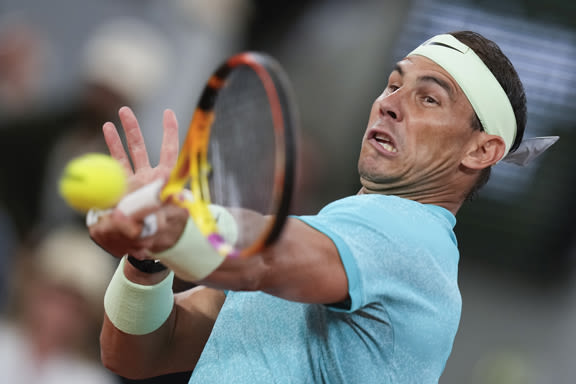 Rafael Nadal falls in straight sets in possible French Open swan song