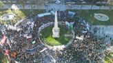 Abuelas y Madres de Plaza de Mayo marchan contra vaciamientos en áreas de derechos humanos