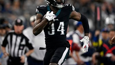 Two Eagles Players Receive New Jersey Numbers