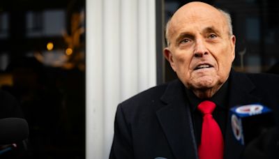 Vorwürfe der Wahlmanipulation: Trumps Ex-Anwalt Giuliani plädiert auf unschuldig