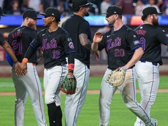 Mets sit atop NL Wild Card race but keeping mindset that got them there