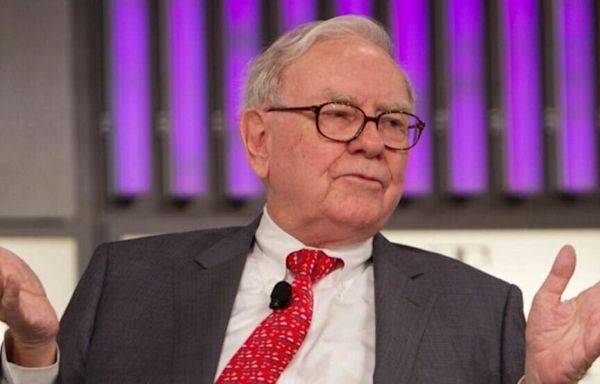 'I Have Not Emotionally Or Legally Adopted You': Warren Buffett Cut Off His Granddaughter And She Couldn't Afford...