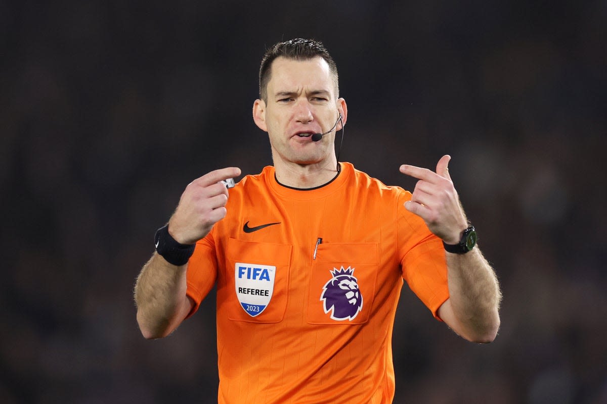 Crystal Palace vs Man Utd referee to wear camera during match in Premier League first