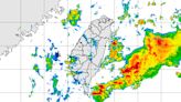 明鋒面挾強對流「雨炸全台」 首颱艾維尼增強最新路徑出爐