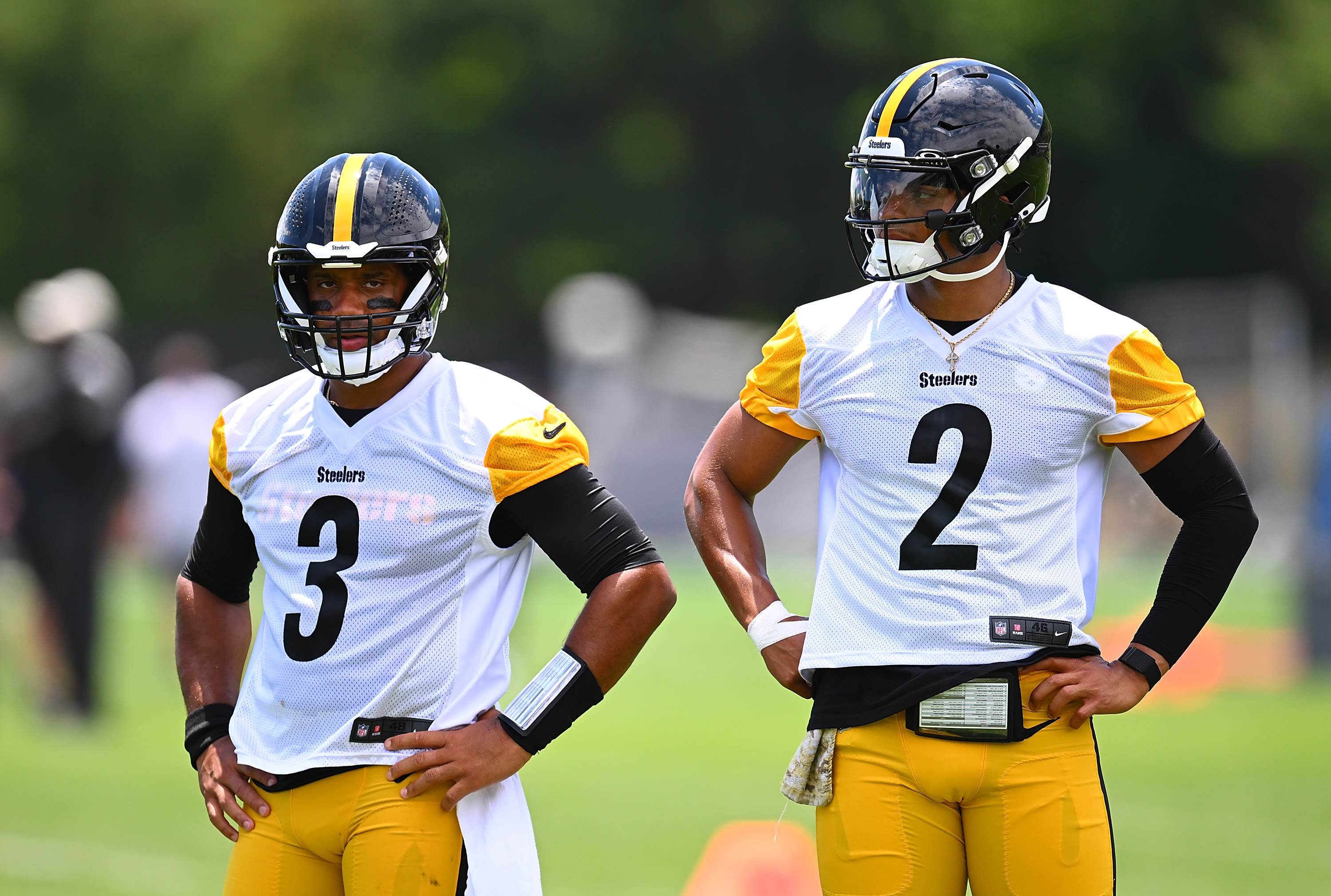 Justin Fields Taking Over Starting Role For Steelers With Wilson Injured