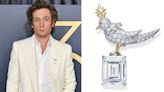 Jeremy Allen White Rocked a Tiffany Brooch With a 13-Carat Diamond to the SAG Awards