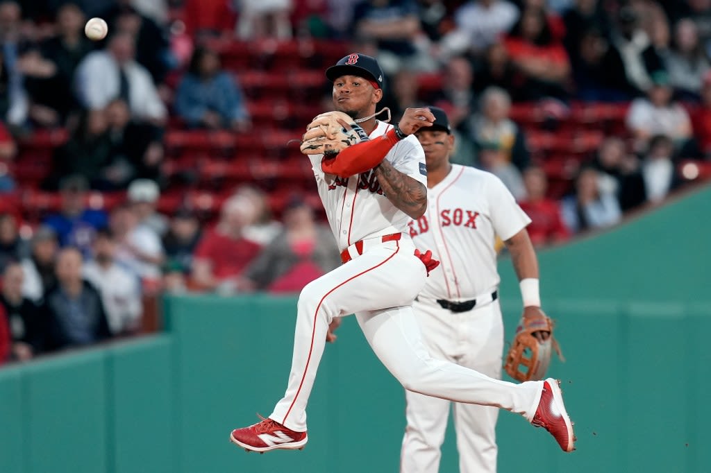 Red Sox next two Friday games to be streamed exclusively on Apple TV+