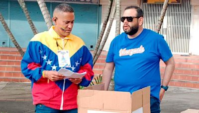 Venezolanos en Colombia se aglomeran con ilusión para esperar resultados de las elecciones