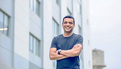 Paytm’s Vijay Shekhar Sharma cheers Deepinder Goyal as camaraderie adds fizz to Zomato’s 16th anniversary ad | Mint