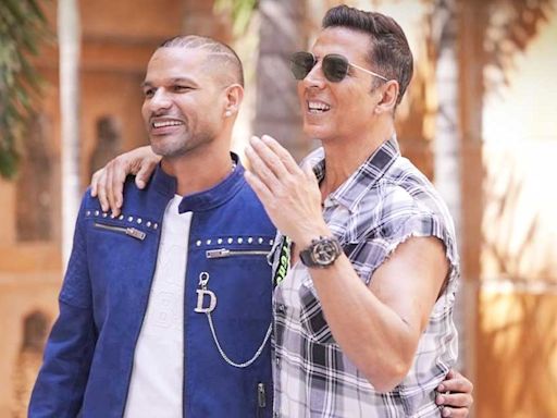 ...Apartment, The Rent Was Rs 100”, Akshay Kumar Opens Up About Struggles, Gets Emotional Talking To Shikhar Dhawan