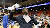 Social media reacts to Tennessee hiring Allen Greene