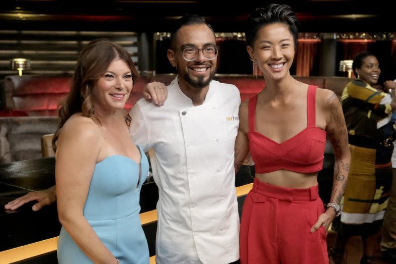 Danny Garcia crowned Season 21 winner of Bravo's 'Top Chef'