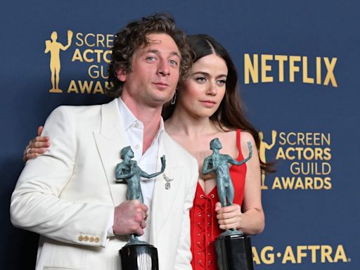 Jeremy Allen White Caught Kissing ‘The Bear’ Co-Star