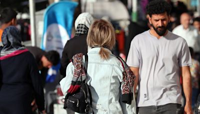 El miedo se impone en las calles de Teherán ante la nueva campaña para reimponer el velo