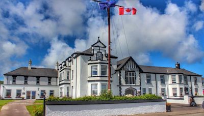 Centuries old Kerry hotel that has hosted members of the Royal family hits the market