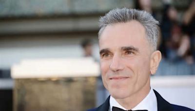 Retro Blast: Iconic Facts About Daniel Day Lewis