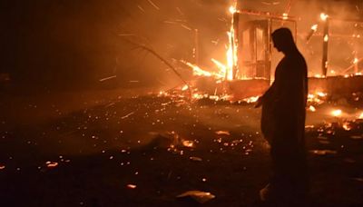 La historia detrás de la impactante imagen de la Virgen intacta en un santuario consumido por el fuego en Córdoba