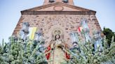 Las calles de Puertollano se inundan de luz y devoción ante el paso de su Virgen de Gracia