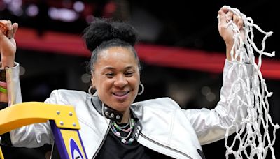 USC announces “A Celebration of Dawn Staley" featuring Robin Roberts - ABC Columbia