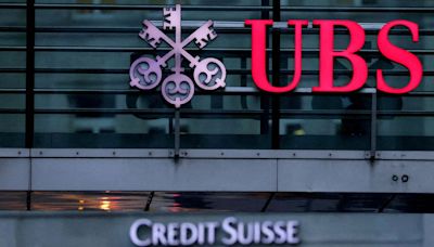 UBS’s Swiss Rivals Hope Credit Suisse Hires Will Win Wealthy Clients