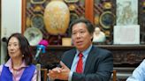 華裔州議員候選人李志威：反對預算削減白卡針灸