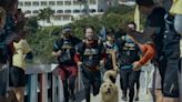 真實故事改編電影《極限長征》一次意外的相遇，造就人與狗之間的深深牽絆和強大的團隊精神