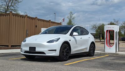 Tesla slips in Cars.com American-Made Index as Jeep, Toyota rise