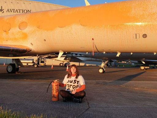 Watch | Two climate activists held for spraying private jets at UK airfield | World News - The Indian Express