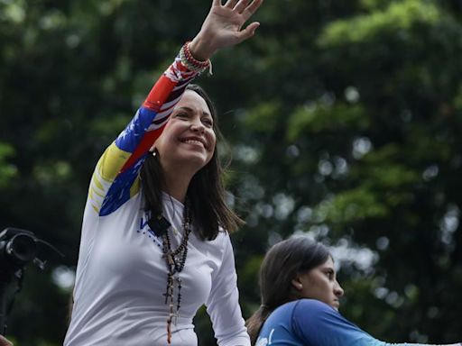 María Corina Machado pide a Maduro que negocie una transición ordenada